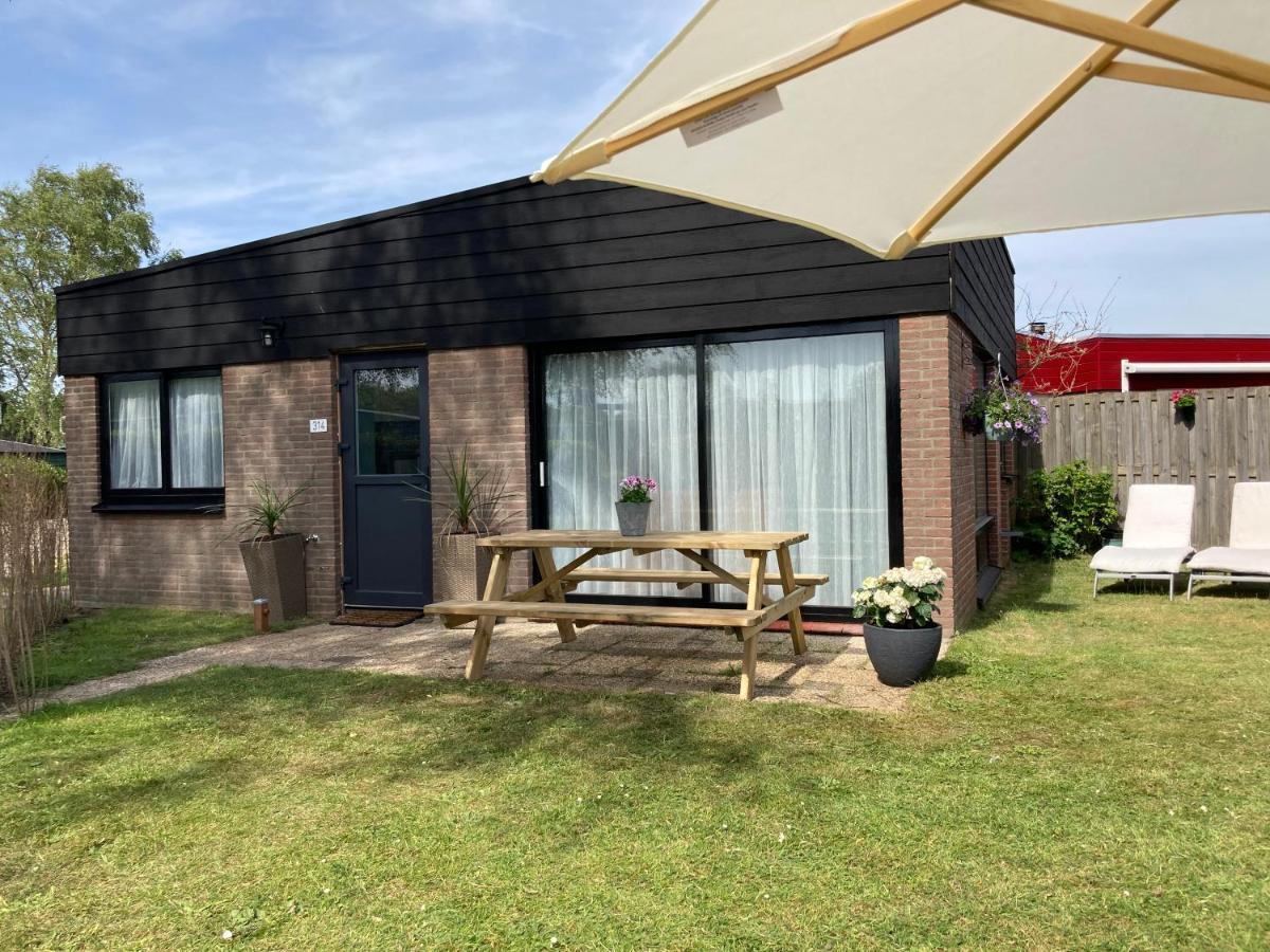 Holiday Home Beachy Days Near Ocean & Lake Нордвейкерхаут Екстериор снимка